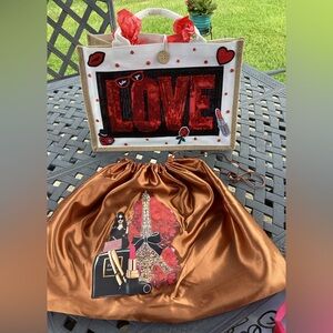 Stylish LOVE Tote Bag - Red and White